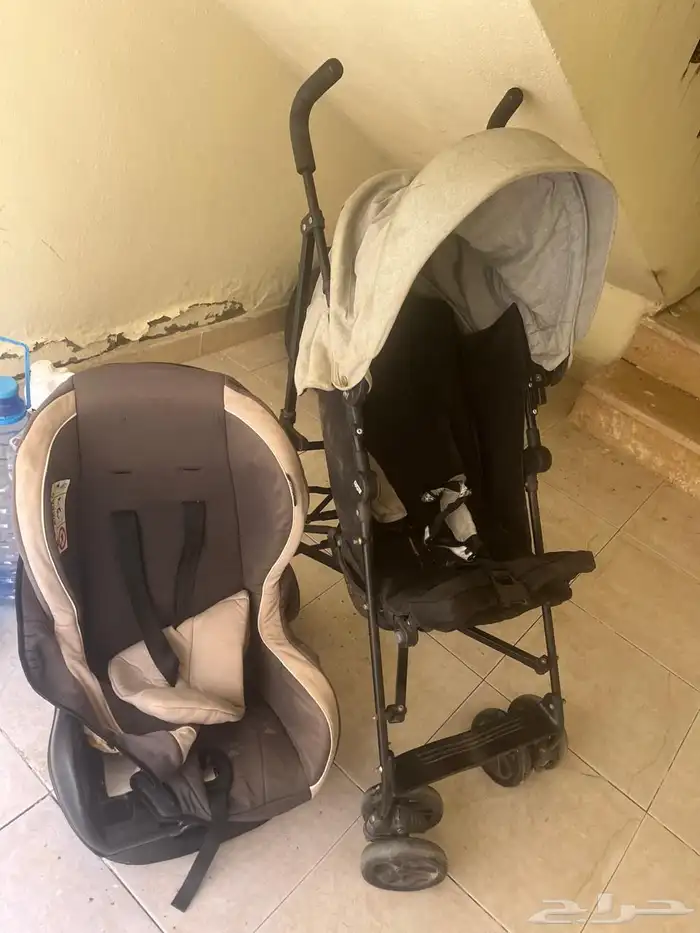 عربية أطفال وكرسي أطفال نظيفة 0