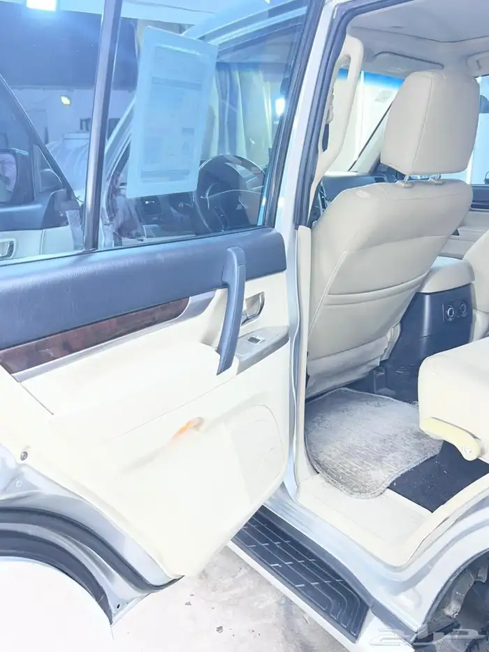 ميتسوبيشي باجيرو 2018 7