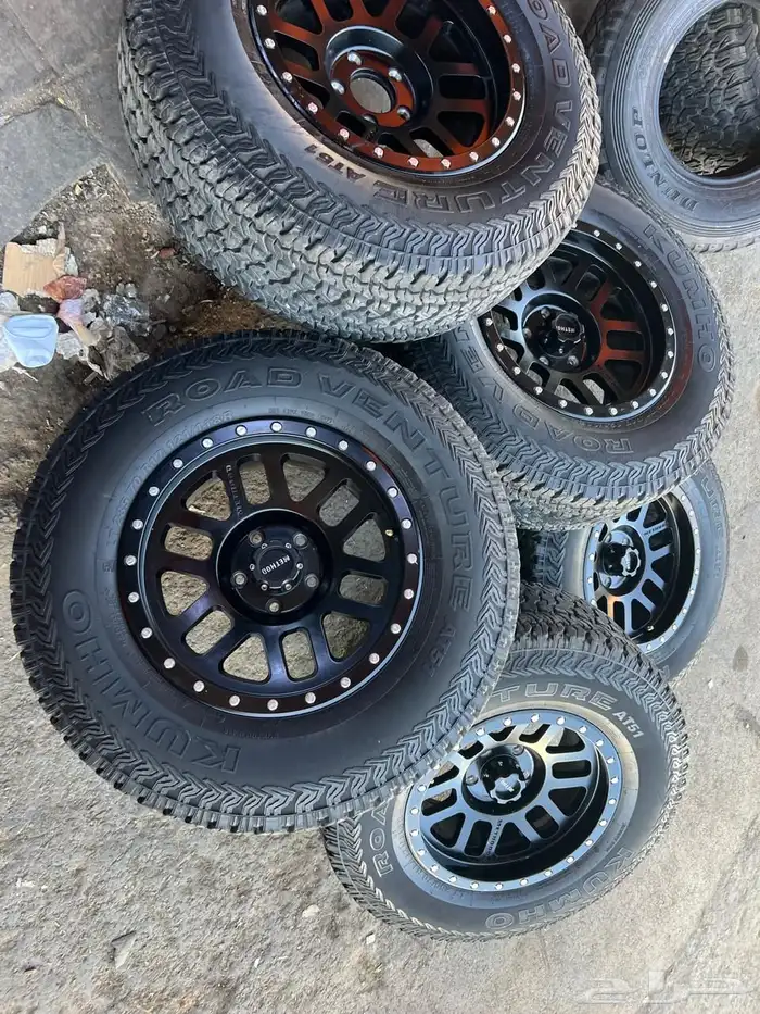 جنوط مايثود مع كفرات نص حجري تركب رانجلر 9