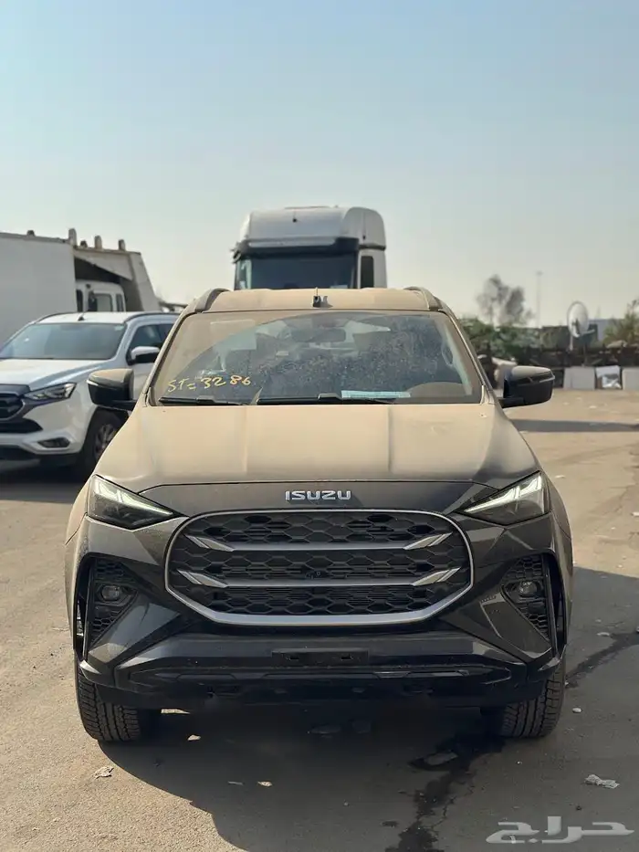 جيب ايسوزو MUX - فل كامل دبل- 2025 0