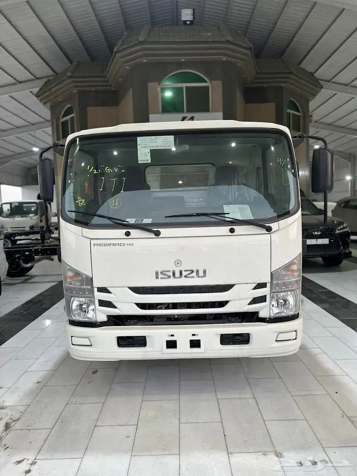 دينا ايسوزو 6 طن NQR75L شاسيه قصير 5.67م -2025 1