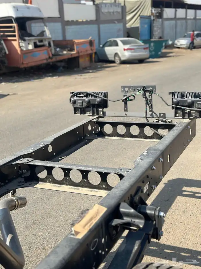 ايسوزو دينه 5 طن شاص طويل ديزل 5