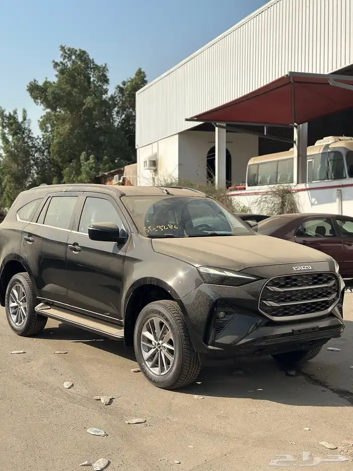جيب ايسوزو MUX - فل كامل دبل- 2025 1