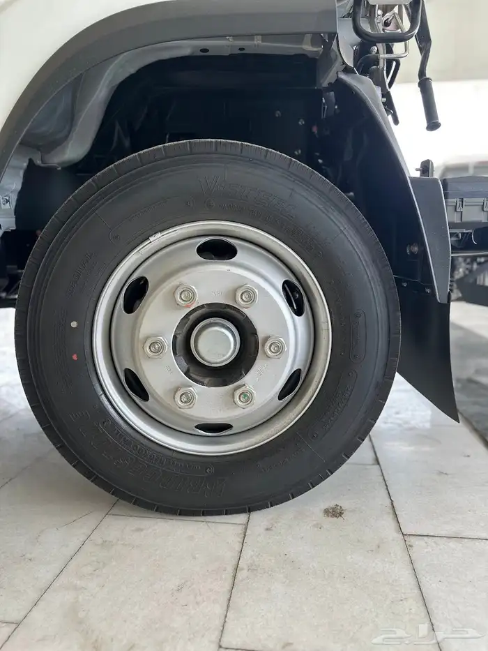 دينا ايسوزو 6 طنNQR75M شاسيه طويل 6.10م -2025 6