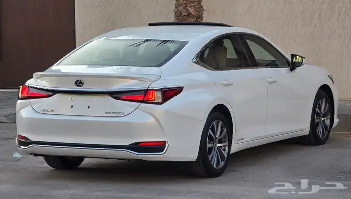 الكزز هايبرد 2021 استندر 300ES 3