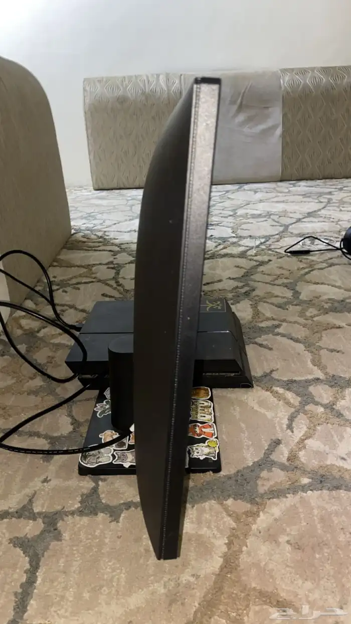 سوني 4 وشاشة و سماعة للبيع 8