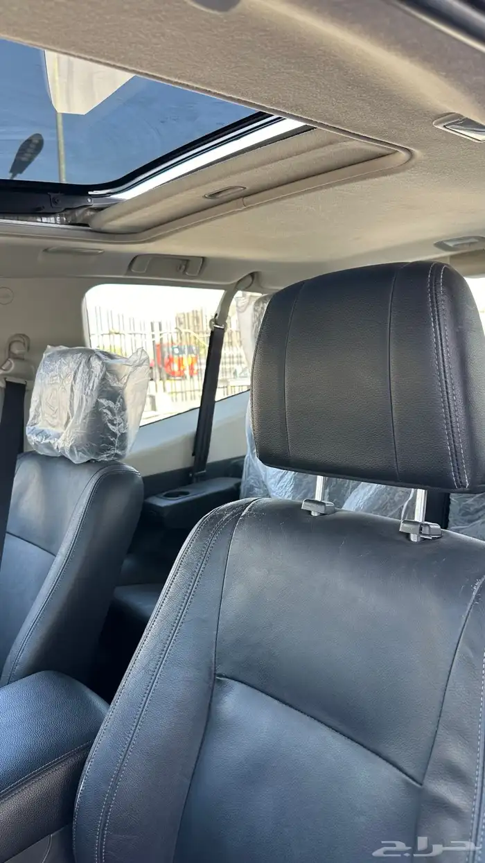 للبيع ربع باجيرو 2016 مخزن نظيف جدا وكاله 10