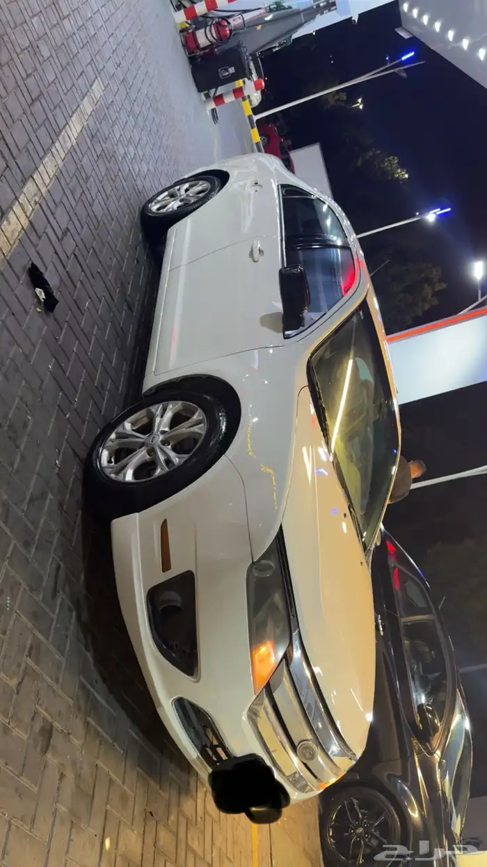 سيارة للبيع فيوجن 2012 6