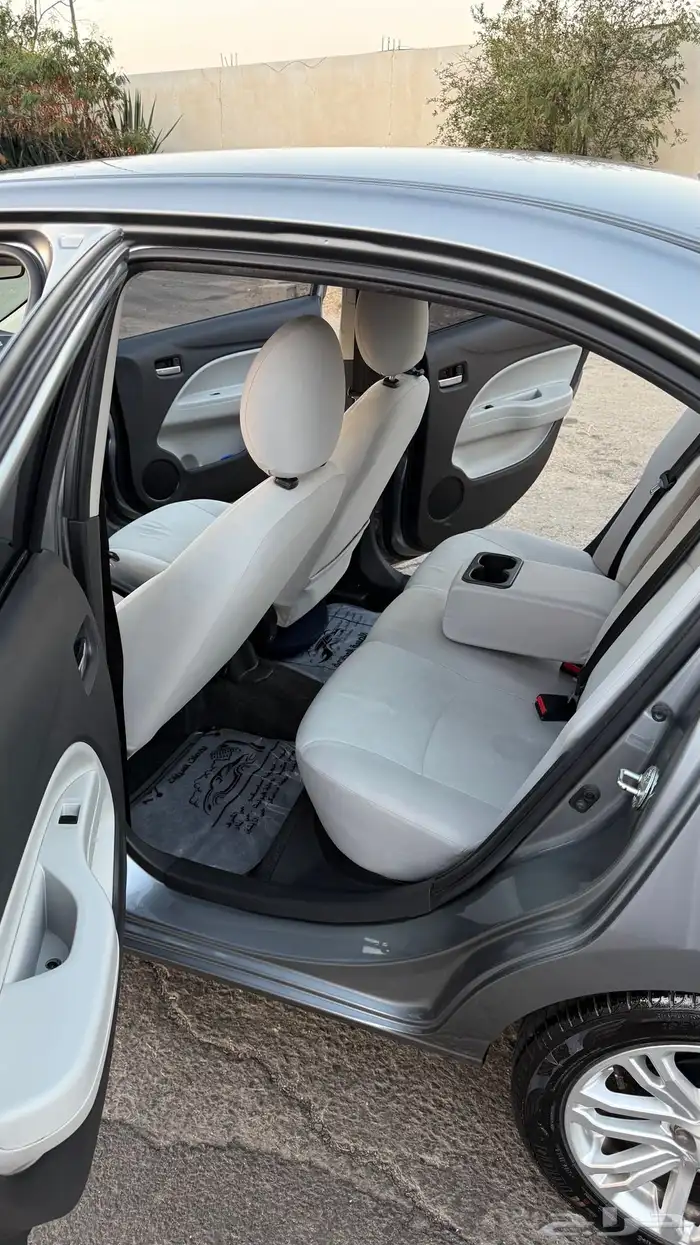 ميتسوبيشي اتراج 2021 جديد للبيع 24