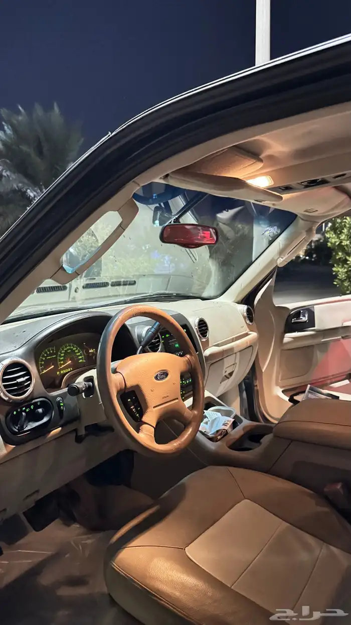 فورد اكسبدشن 2003 10