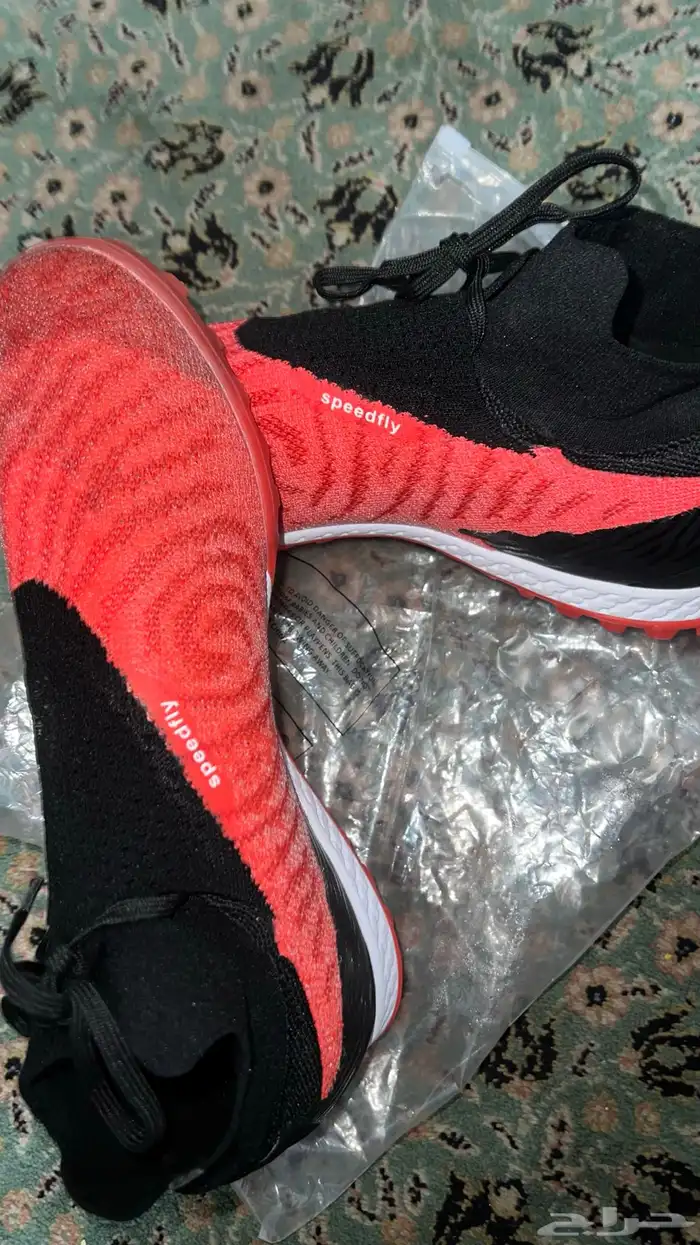 بوت كوره جديد مقاس 42 1