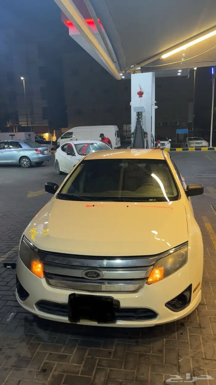 سيارة للبيع فيوجن 2012 1