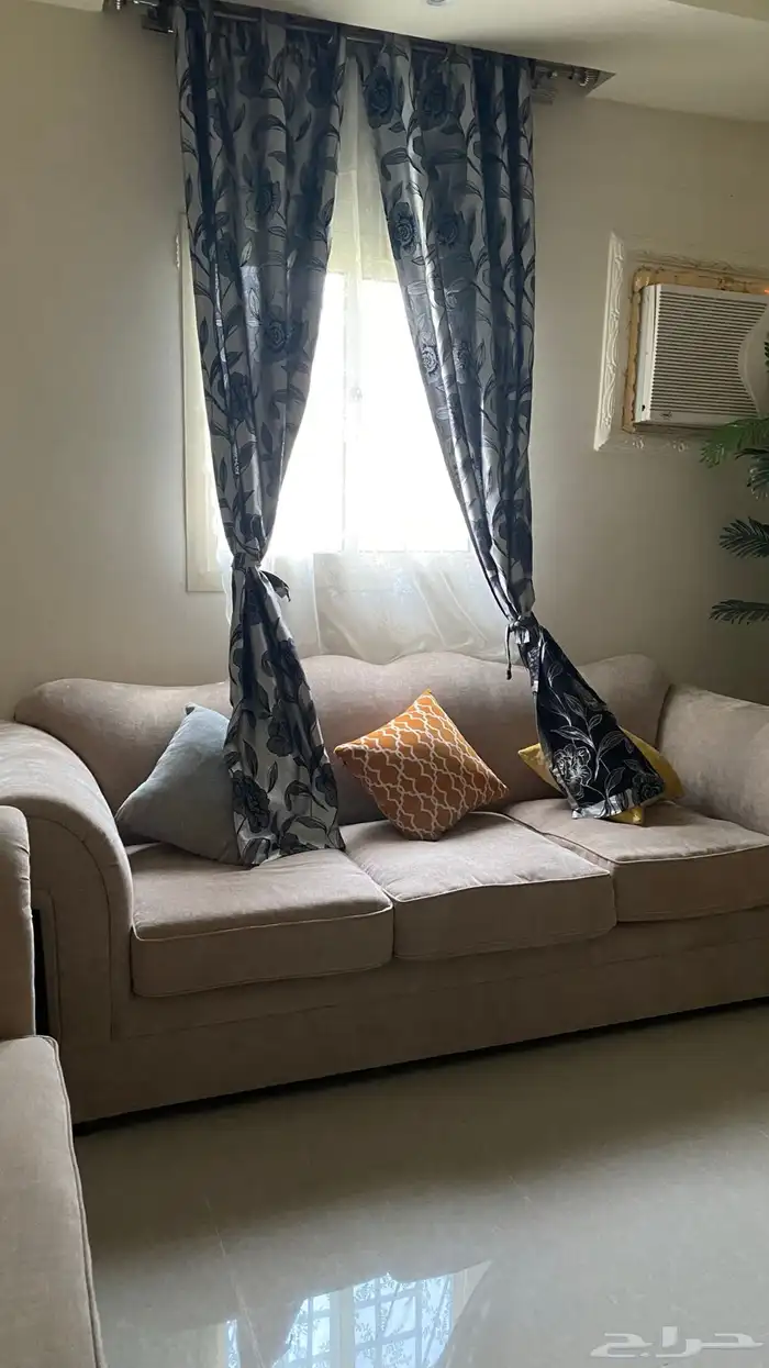 كنب للبيع 3 قطع 1