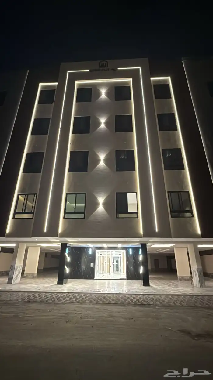 شقة جديده نموذج غرفتين و و3 و4 بحي النزهه موقع استراتيجي 0