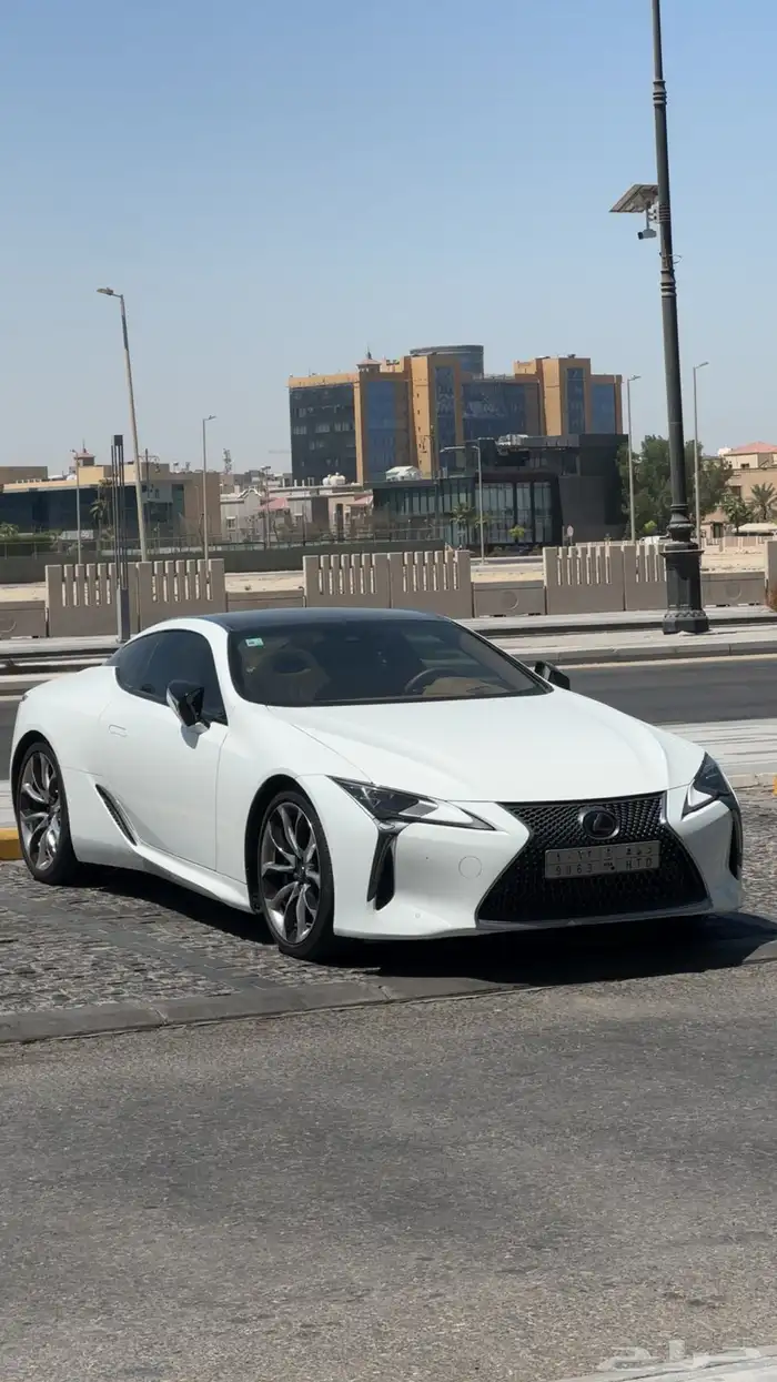 لكزس lc500 2021 21