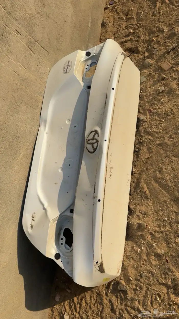 شنطه كامري وصدام امامي شبك اسود كامري2019 2