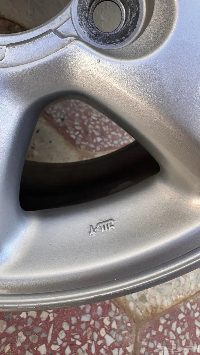 جنوط لاندكروزر 5