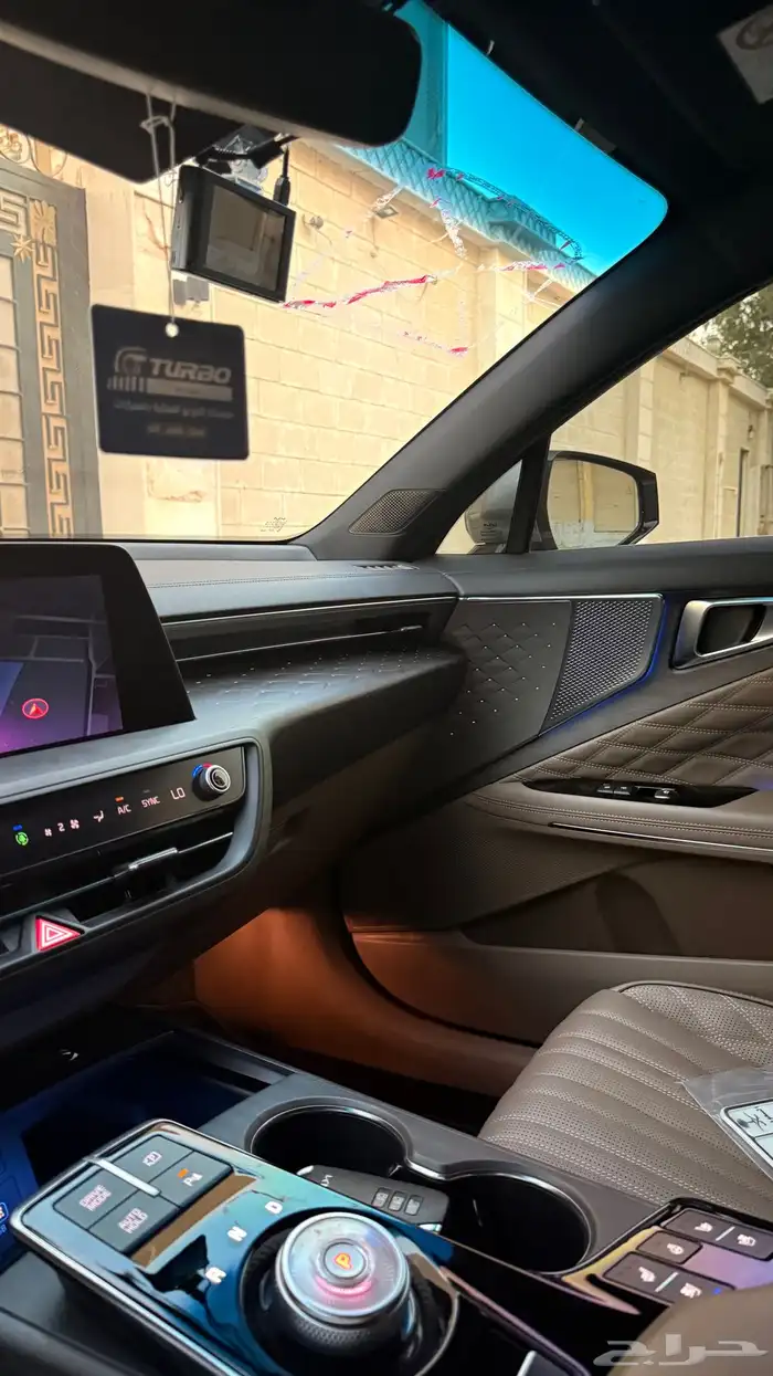 كيا K8 موديل 2022 فل اوبشن بحالة الوكالة- V6- 12