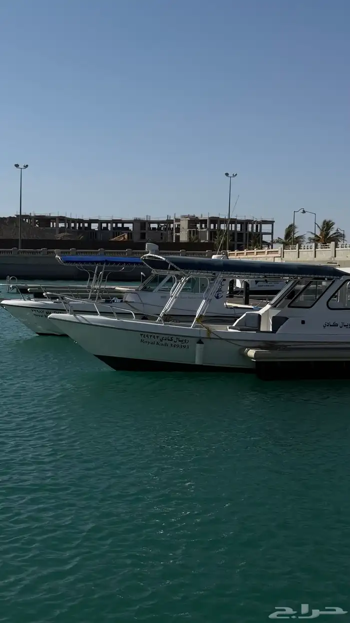 قارب رحلات بحرية 19
