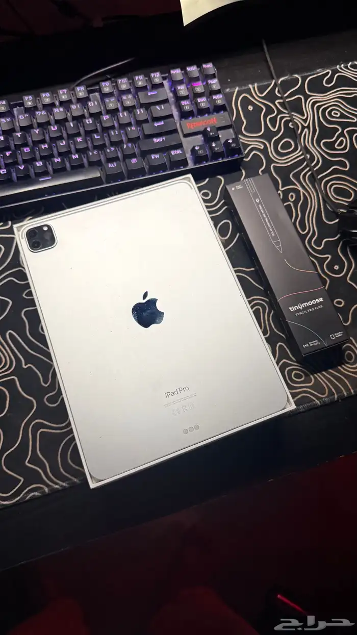 ايباد برو m2 مساحة 256gb 2