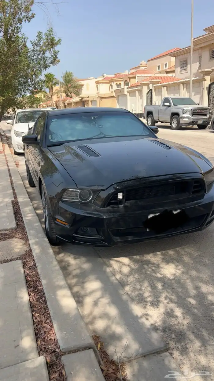 موستنج 2013 اسود قير عادي 8V 9