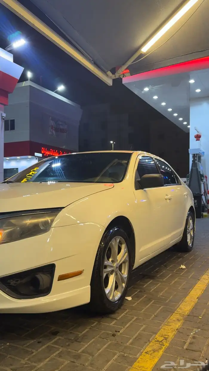 سيارة للبيع فيوجن 2012 2