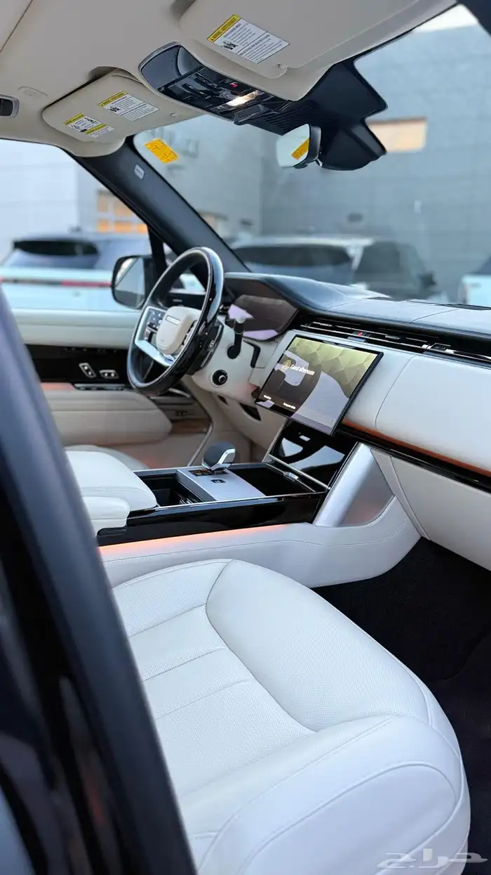 Range Rover Voge 2024 8