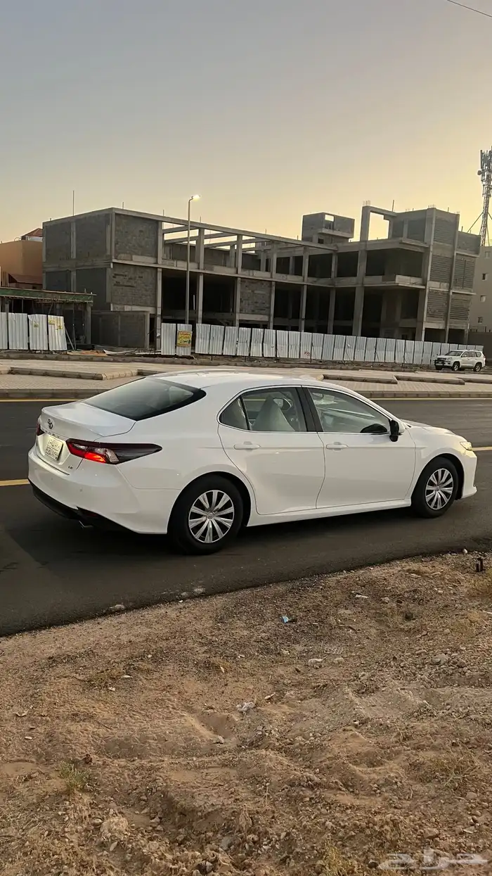 كامري للبيع 4