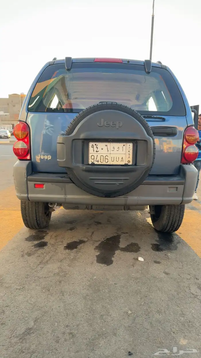 جيب شروكي 2004 مفحوص مجدد دبل مكيف شغال 1