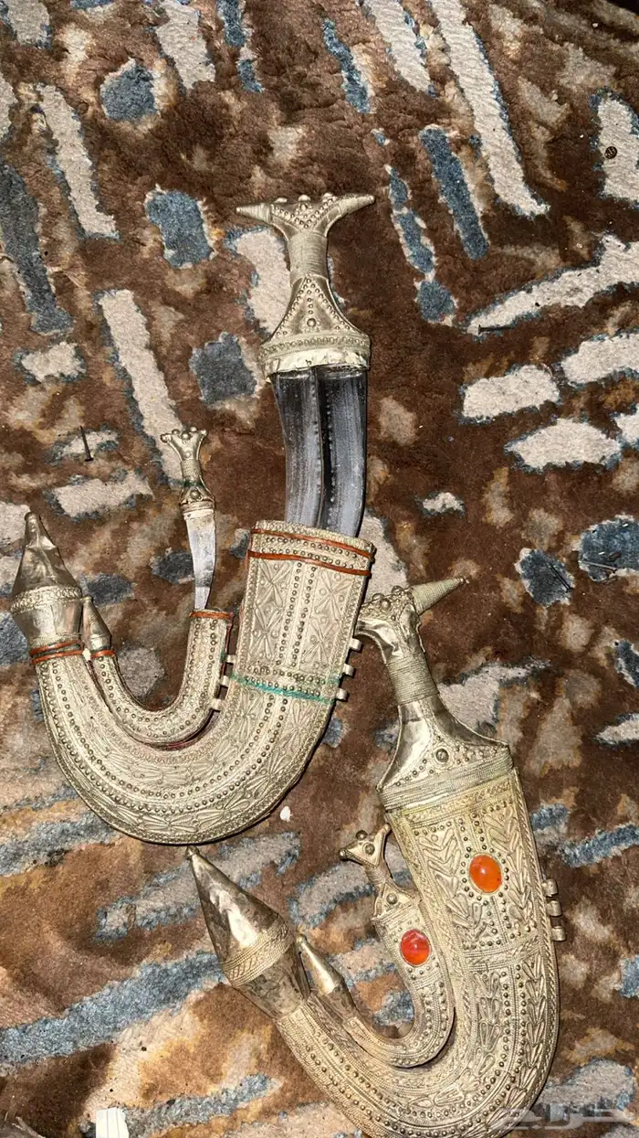 جنبية يمنية فضه وعقيق 1