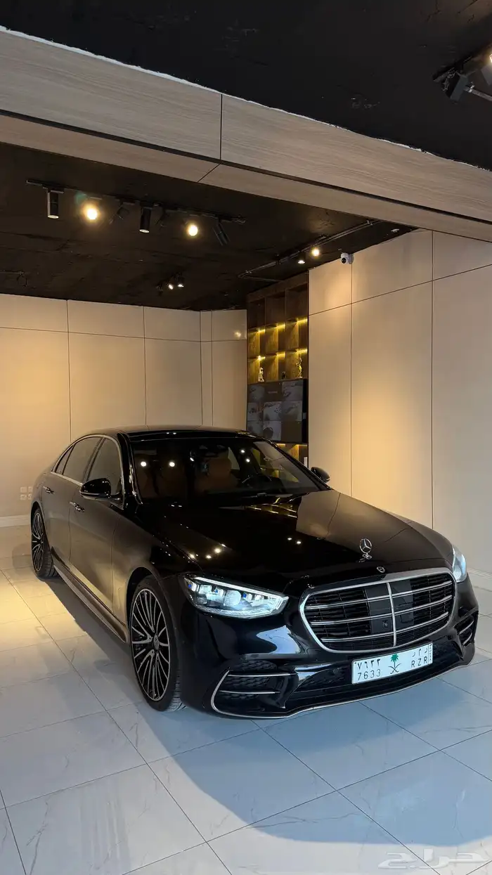 لتأجير السيارات الVIPصقر واحد رنج روفر لكزس 15