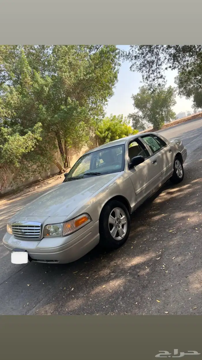 فور - كراون فكتوريا 2