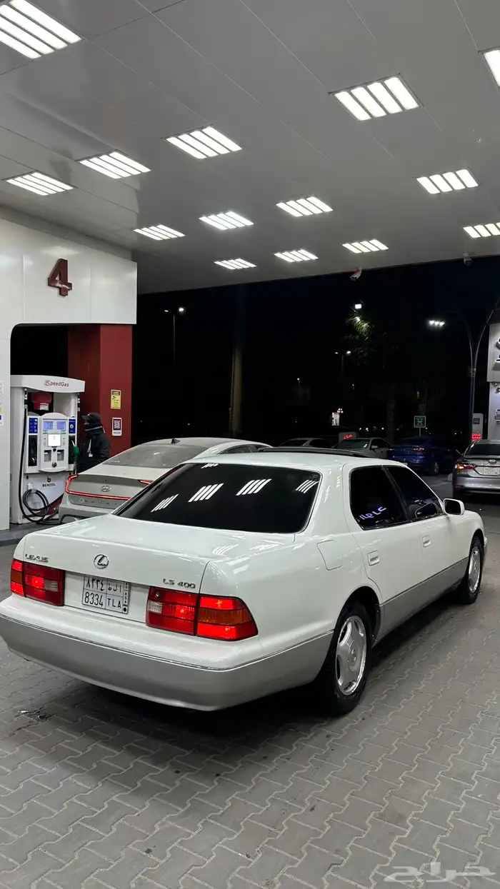 لكزس ls400 2