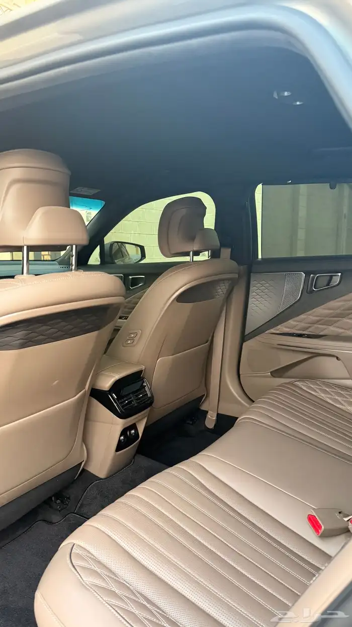 كيا K8 موديل 2022 فل اوبشن بحالة الوكالة- V6- 19