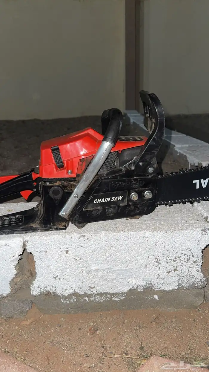 ماطور حطب شغال استخدام شهر م يشكي من شي 0