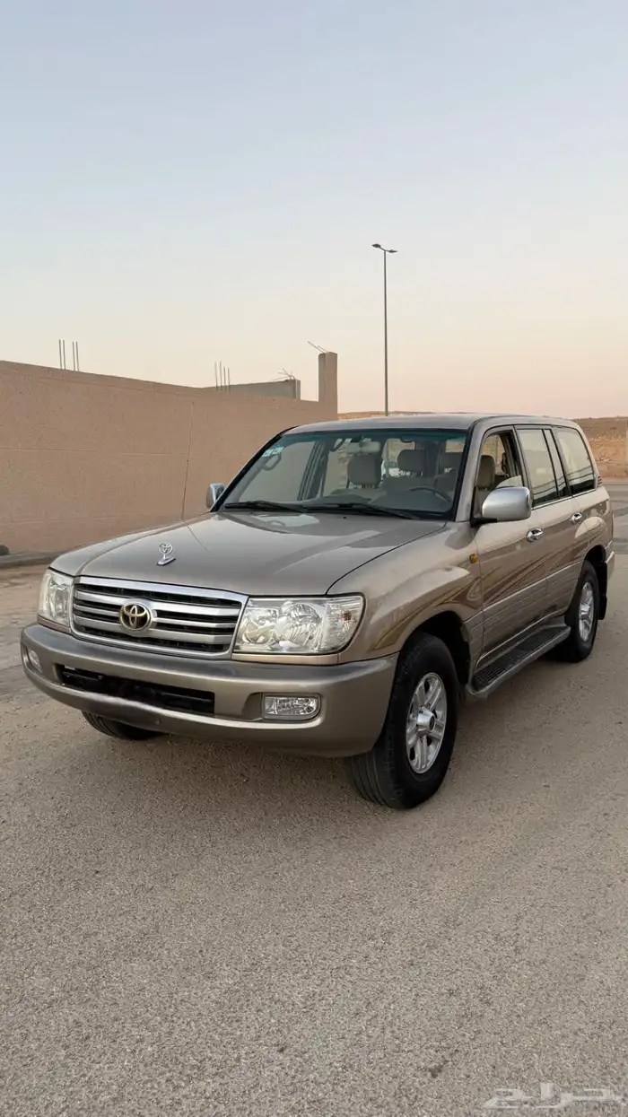 لاندكروزر 2006 GXR 10