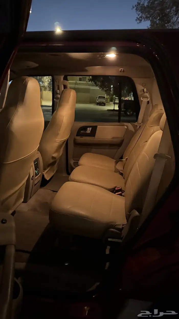 فورد اكسبديشن 2005 35