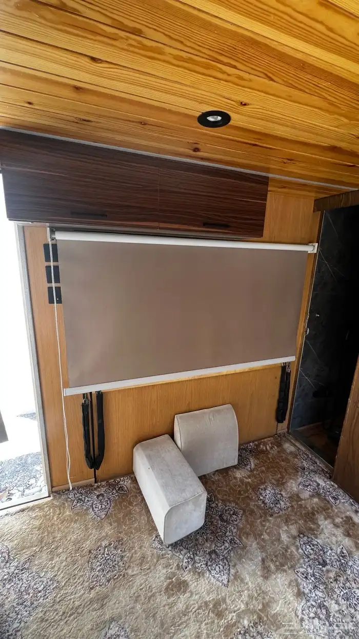 فورد كرفان 2009 8