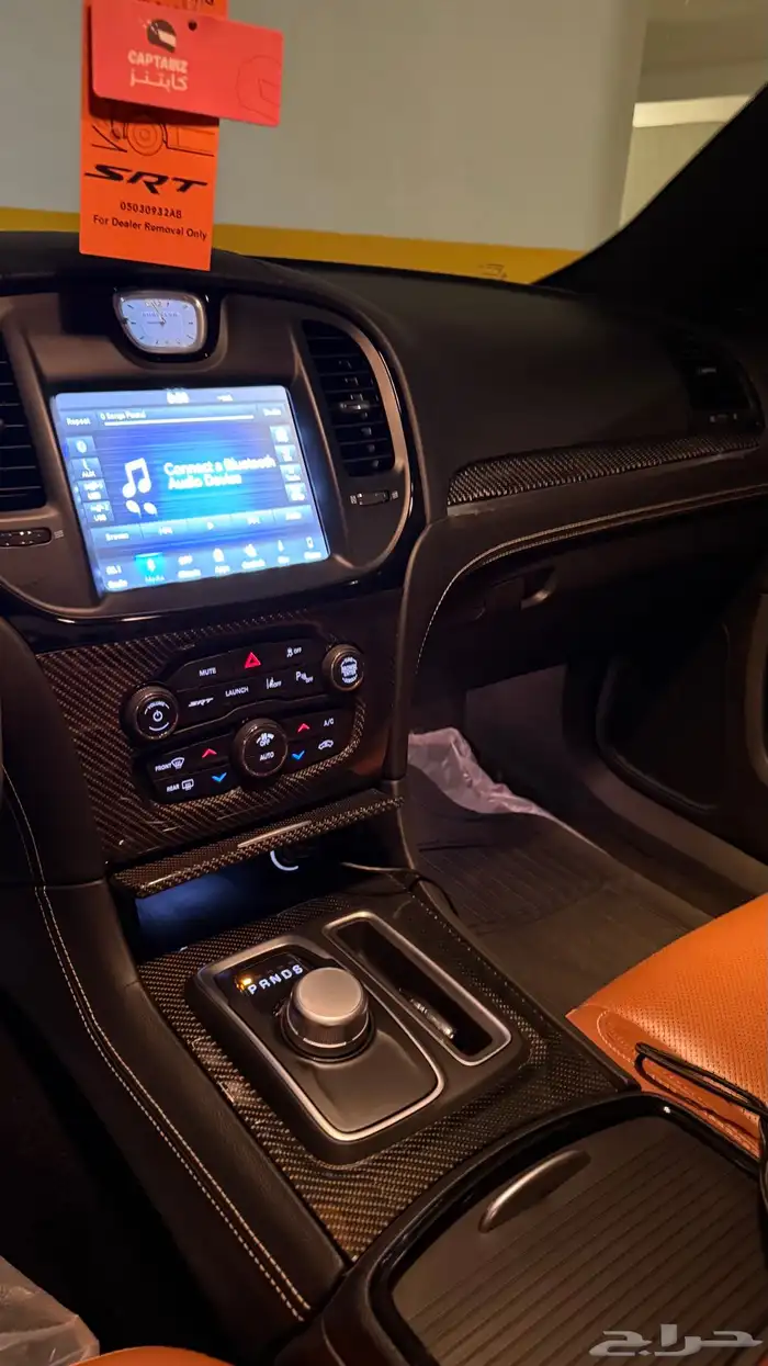 كرايسلر srt 2018 مخزن للبيع او للبدل 10