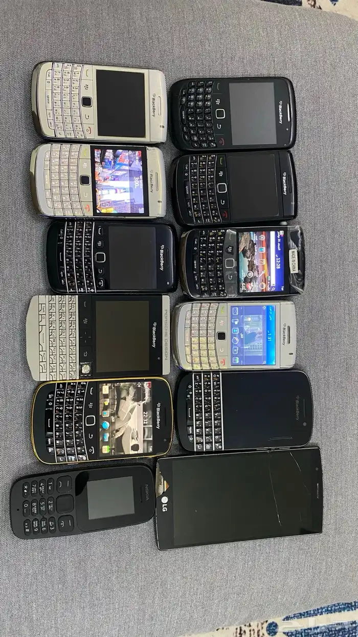 اي جوال بلاك بيري من الصغير 150 الحبه والكبير 200عرض لفتره 1