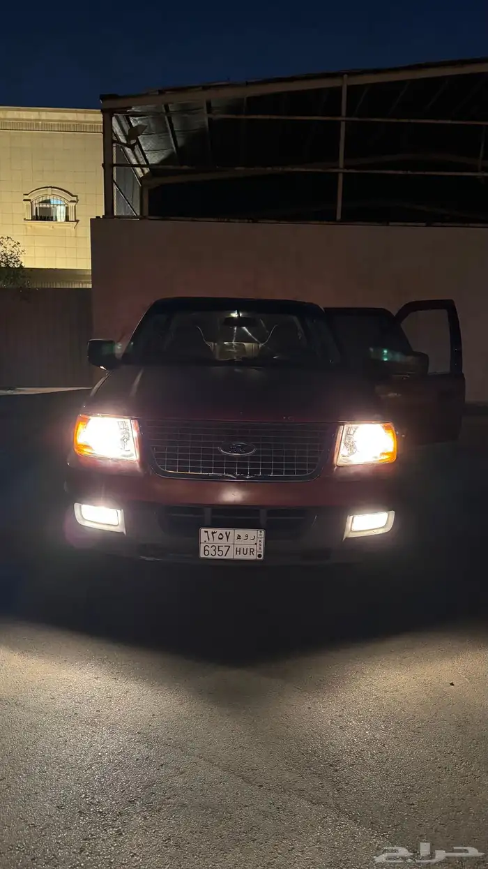 فورد اكسبديشن 2005 40
