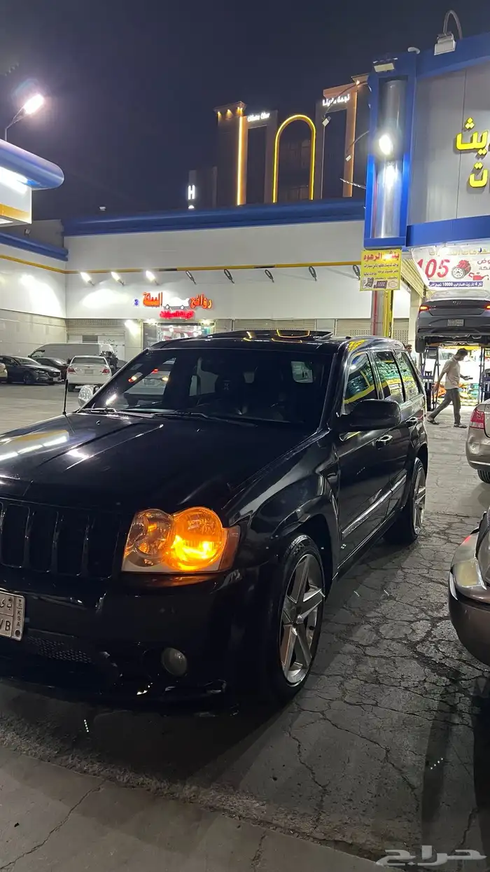 جيب شروكي 2007 srt8 18
