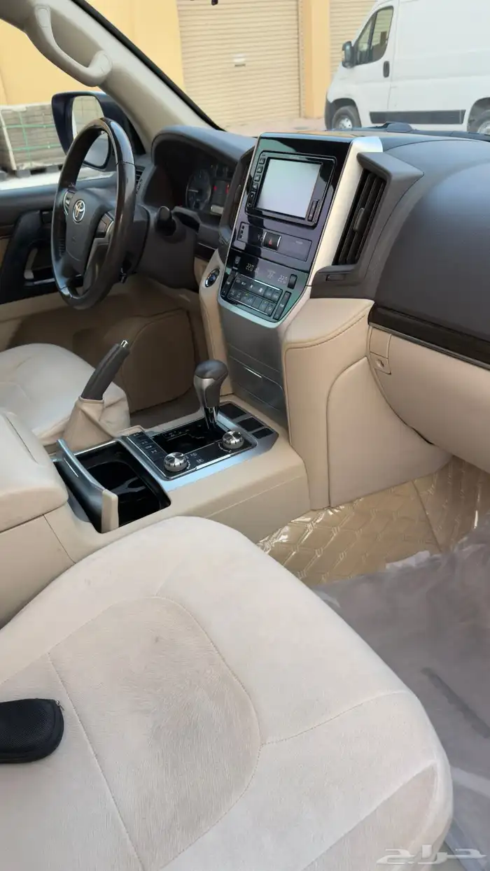 جيب لاندكروزر 2021 GXR دبل 6 سلندر نظيف 18