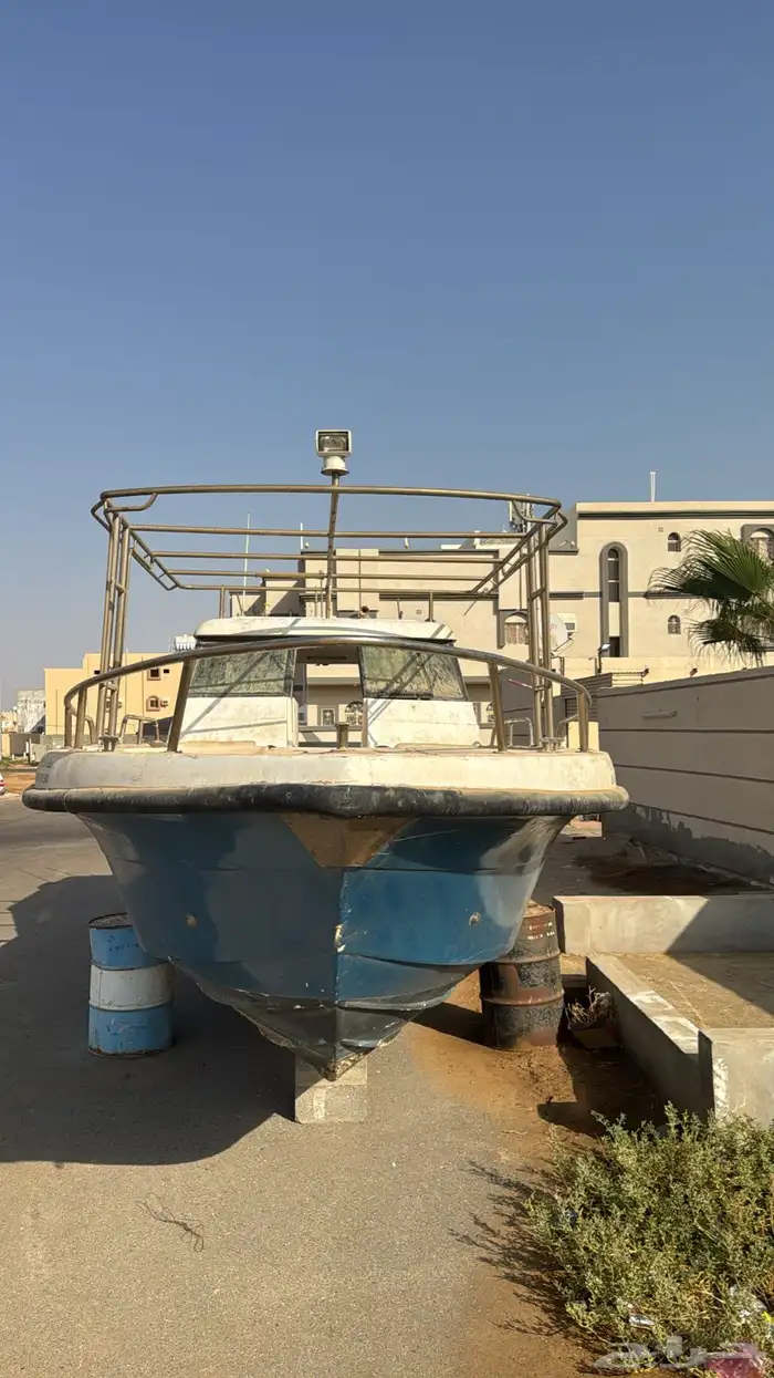 للبيع قارب قولف كرفت 33 قدم قدح فقط 1