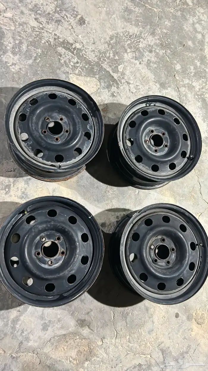 جنوط فورد بوليسي مقاس 17 3