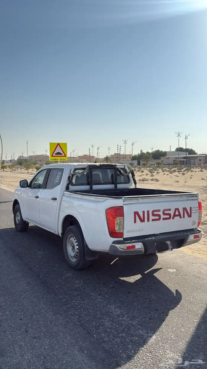 للبيع نيسان نافارا 2018 بطاقة جمركية 4