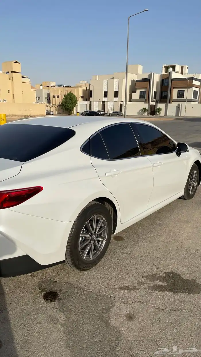 كامري 25 ابيض ستاندر 2