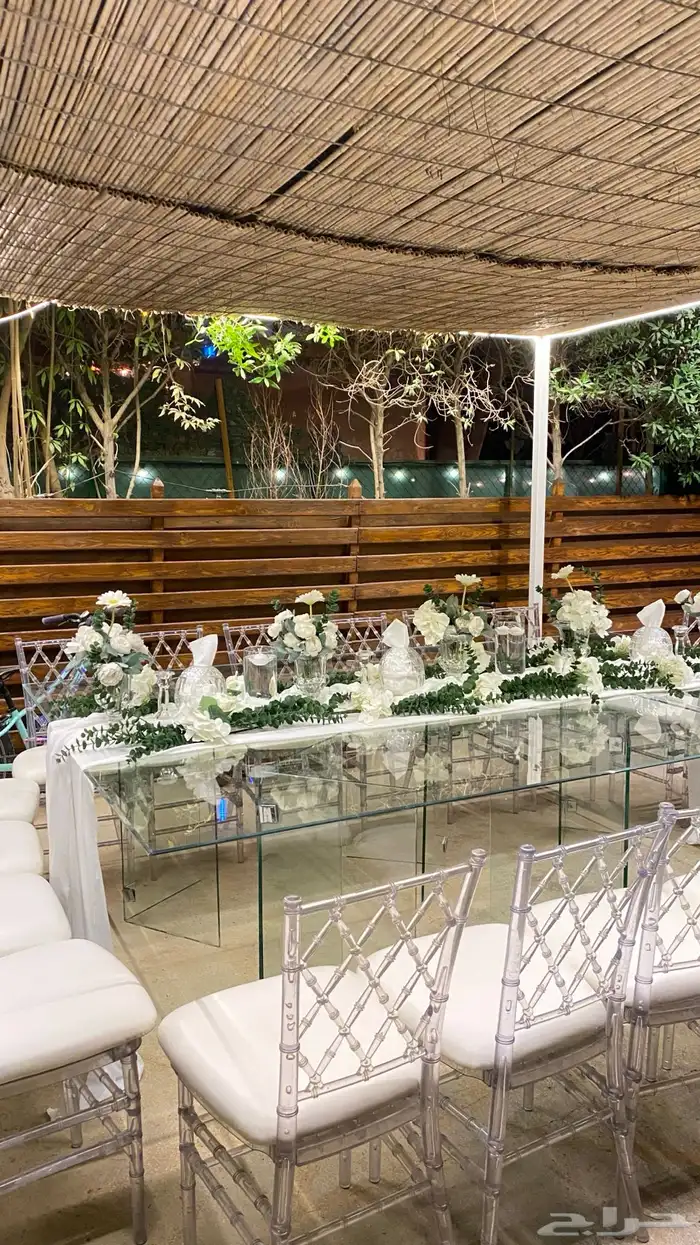 تنسيق طاولات طعام والصحون وجميع ملحقاتها 2