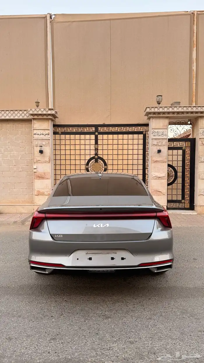 كيا K8 موديل 2022 فل اوبشن بحالة الوكالة- V6- 3