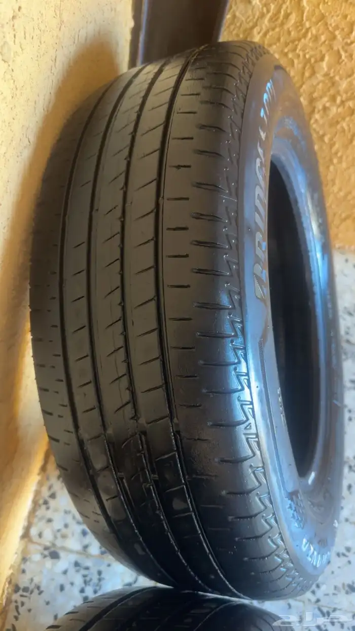 كفرات بريجستون كامري 3